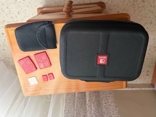 Nintendo Switch Azul/Rojo + Accesorios