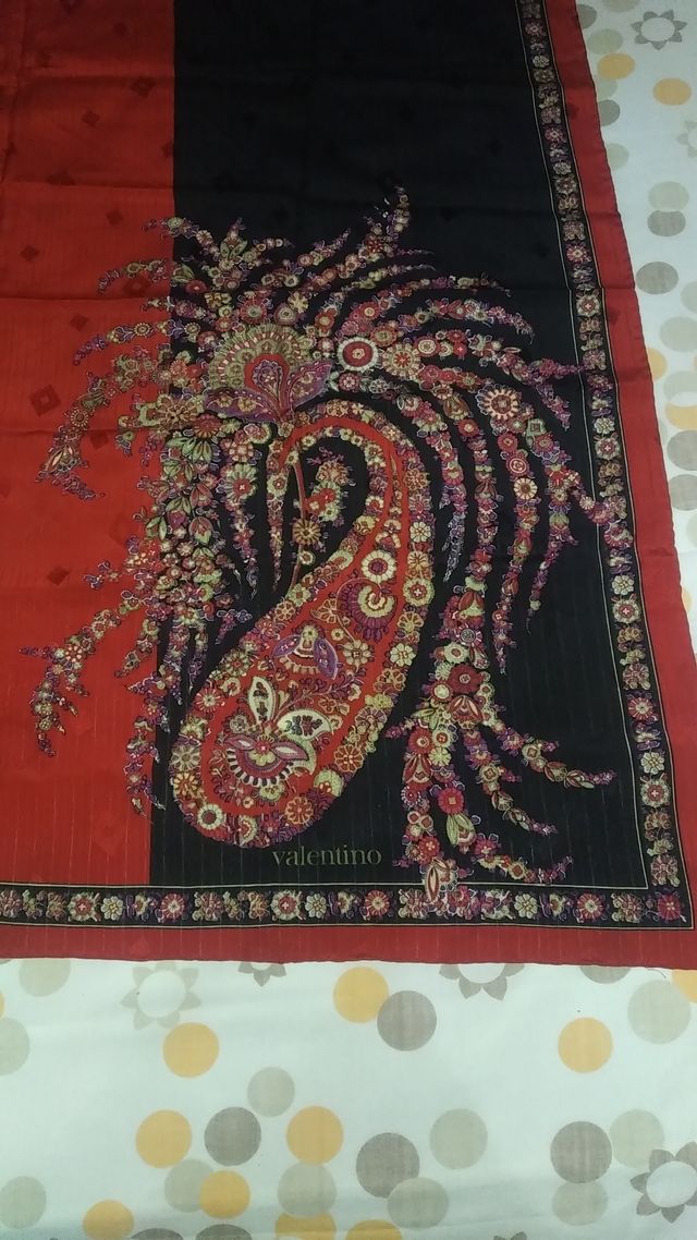 Foulard Valentino serie Stratos 100% seta