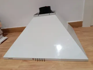 Campana extractora cocina color blanco marca Cata