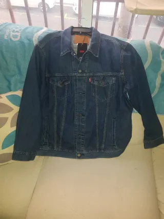 Chaqueta Levi's tejana azul nueva