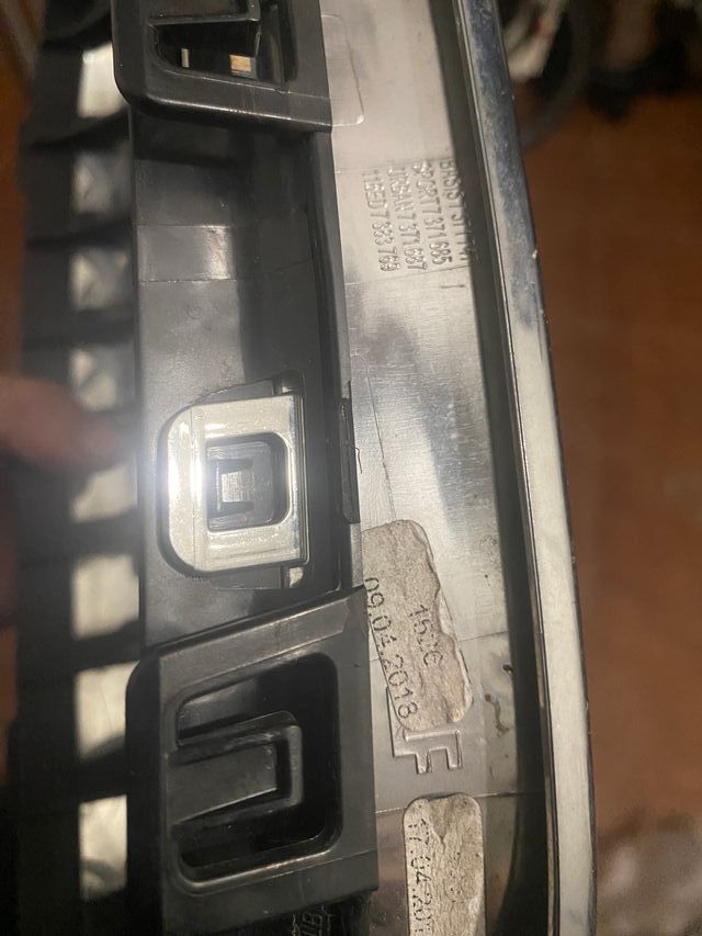 REJILLAS DELANTERAS BMW SERIE 1 F2