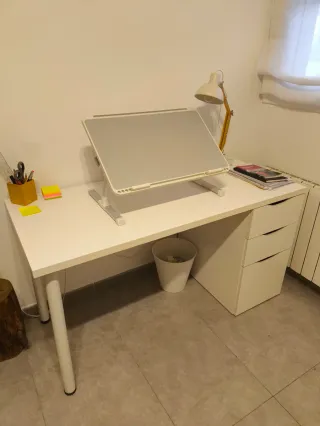 Mesa elevable portátil para portátil