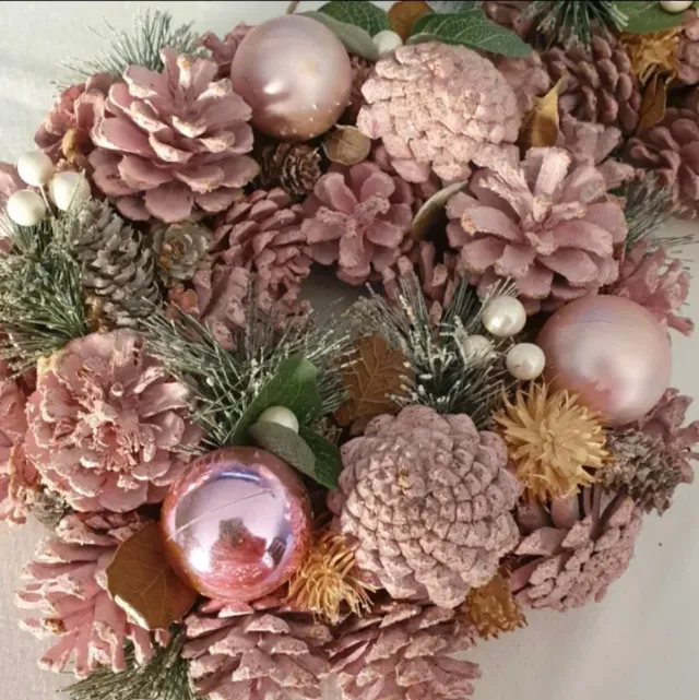 Corona Navideña Rosa y Verde