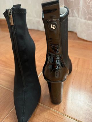 Botín Lodi Tacón Negro Charol