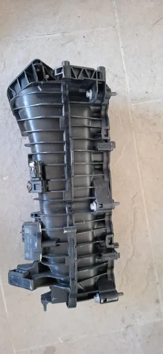 Colector de admisión 108452S10