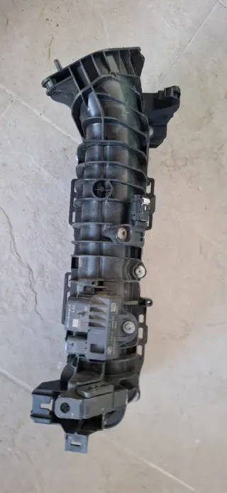 Colector de admisión 108452S10