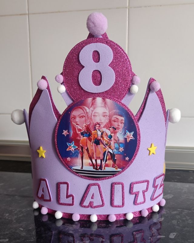 Corona cumpleaños Kpop 8 años