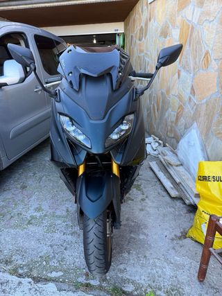 Tmax Tech 560cc