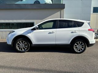 Toyota RAV4 2.5I Hybrid Advance