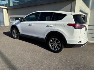 Toyota RAV4 2.5I Hybrid Advance