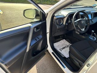 Toyota RAV4 2.5I Hybrid Advance