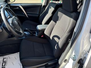 Toyota RAV4 2.5I Hybrid Advance