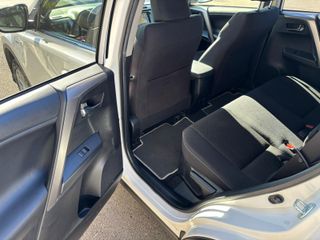 Toyota RAV4 2.5I Hybrid Advance