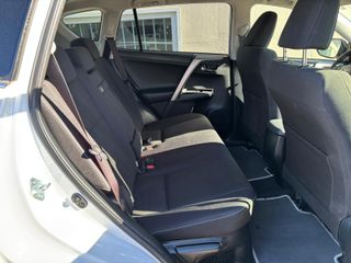 Toyota RAV4 2.5I Hybrid Advance