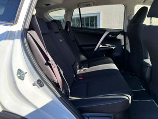 Toyota RAV4 2.5I Hybrid Advance