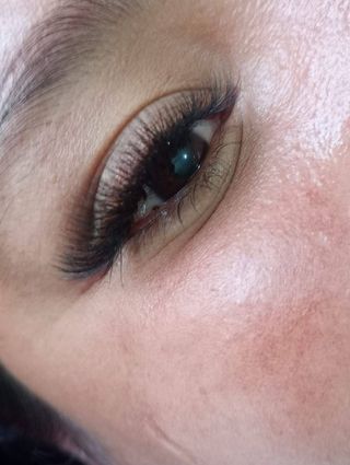 extensiones  y lifting de pestañas