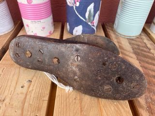 Antigua horma de zapatero de madera