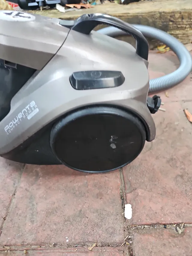 Aspirador Rowenta Compact Power Cyclonic