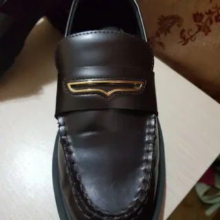Mocasines marrones nuevos