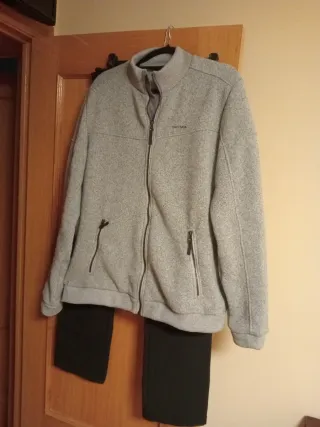 Forro polar Quechua gris