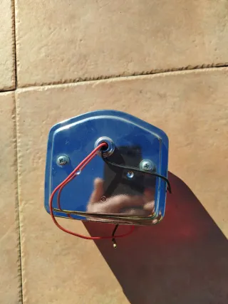 Piloto trasero moto clásica