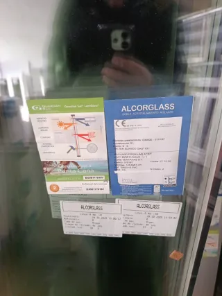 3 Ventanas REHAU 140 cm de ancho y 140 cm de alto