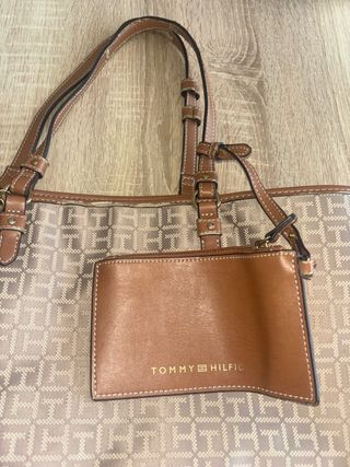 Bolso Tommy Hilfiger Beige y Marrón