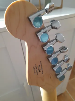 Guitarra Squier Stratocaster by Fender Sunburst