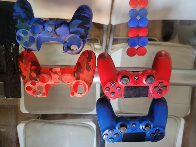 Consola PS4 + 2 Mandos