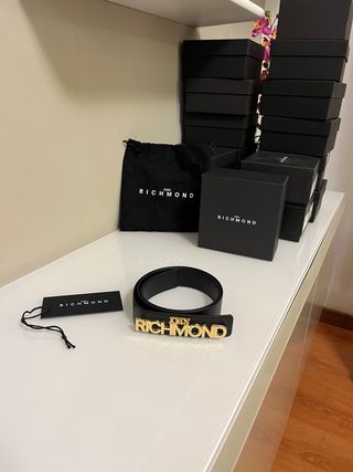 Cintura John Richmond tg 85