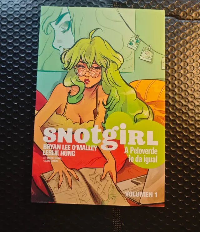 Snotgirl 1: A pelo verde le da igual (Spanish E...