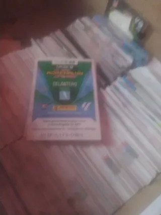 Cromos Panini Fútbol 23/24 unos 500 cromos