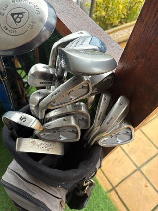 Bolsa de golf Boomerang con palos