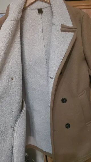 Abrigo hombre marrón con forro sherpa