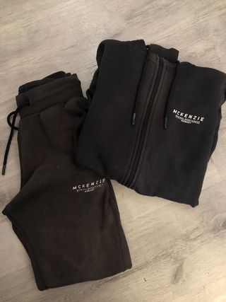 Conjunto chándal McKenzie negro