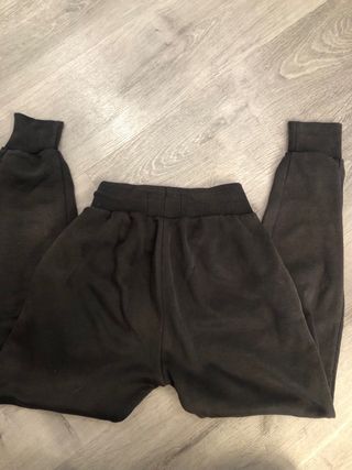 Conjunto chándal McKenzie negro