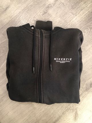 Conjunto chándal McKenzie negro