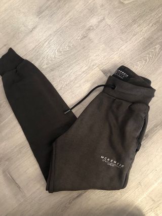 Conjunto chándal McKenzie negro