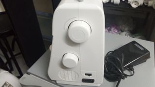 Máquina de coser Alfa Next 10+