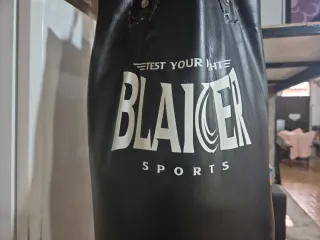 Saco de boxeo negro Baker Sports