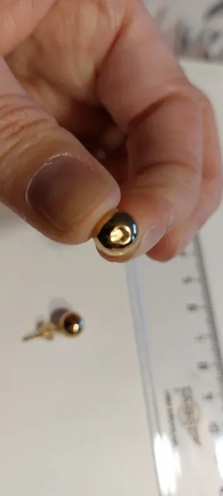 Pendientes oro bola.