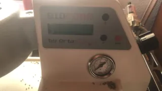 Termoconformadora Odontología y Compresor Cevik