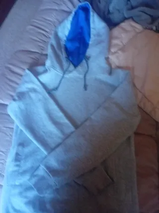 Sudadera  mujer /gris capucha Talla S