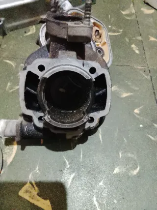Cilindro y culata 49cc