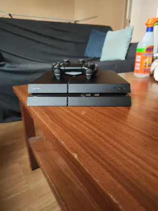 PS4 1TB + Mando Dualshock Negro