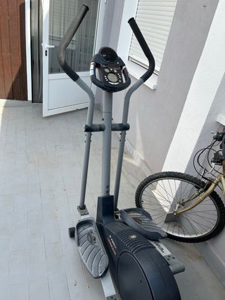 Bicicleta Elíptica D FORM 595 HR