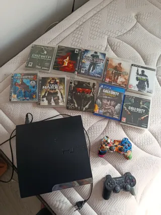 Consola PlayStation 3 + 8 Juegos