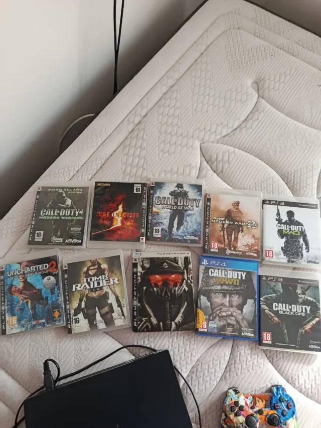 Consola PlayStation 3 + 8 Juegos