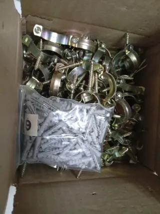 Abrazaderas metálicas 32mm diámetro