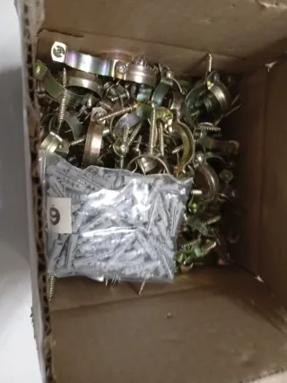 Abrazaderas metálicas 32mm diámetro